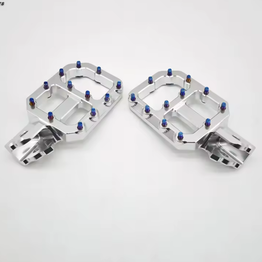 Ultra Bee Wide Pegs