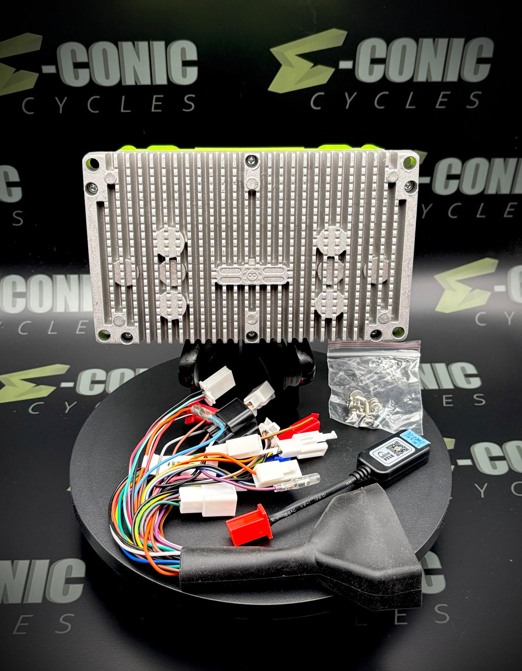 FarDriver Sinewave Controller:  ND72300b ENCODER w BUILT IN Bluetooth (Tuttio Soleil 01 or QRonge X1 Spark)